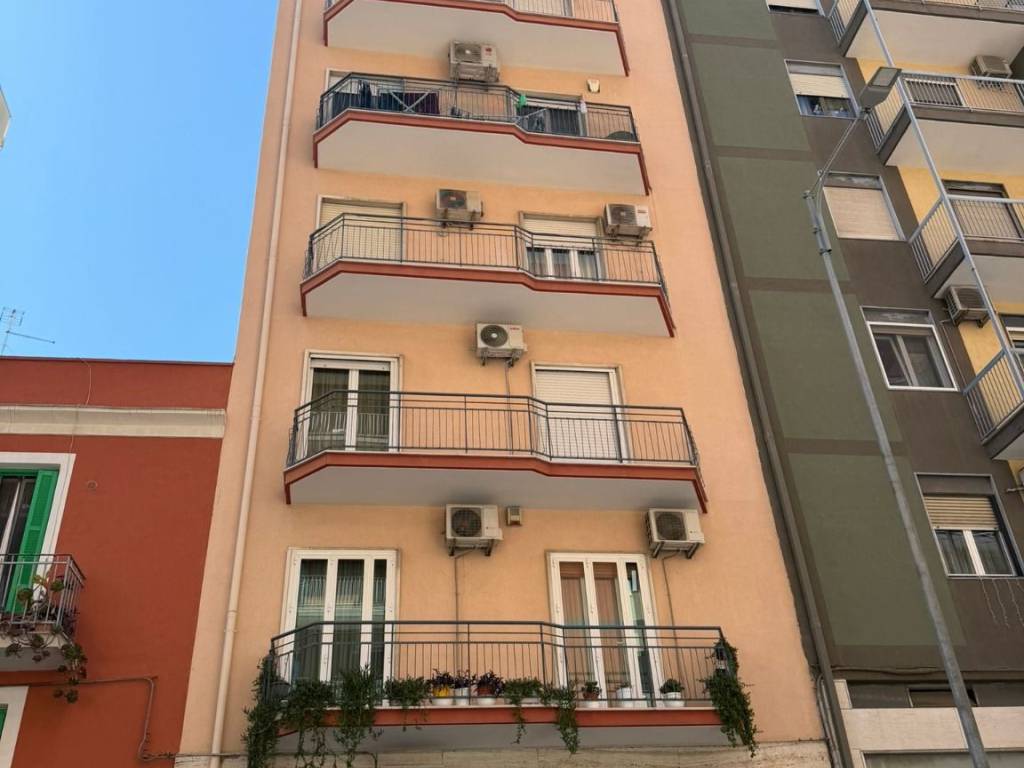 appartamento in vendita a Bari in zona Carrassi