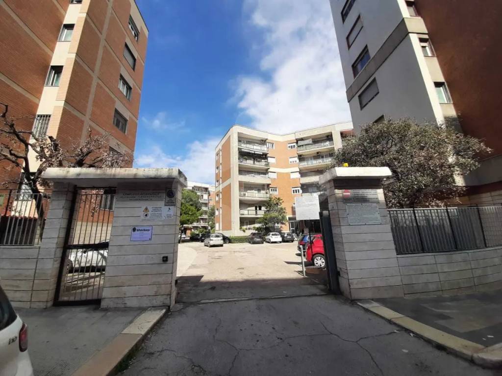 appartamento in vendita a Bari in zona Carrassi