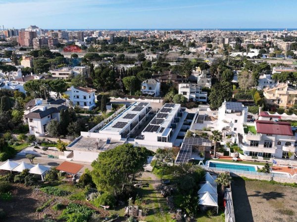 casa indipendente in vendita a Bari in zona Carbonara