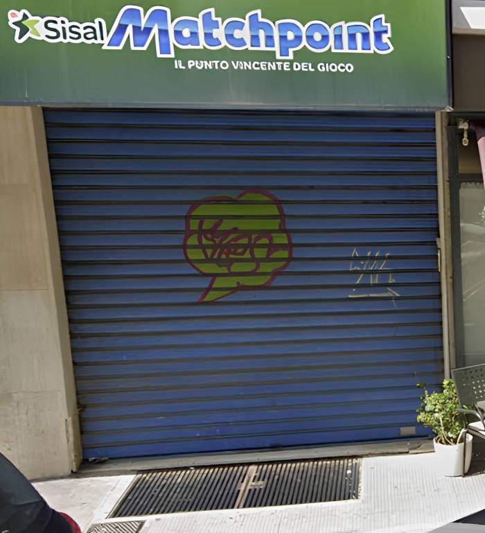 locale commerciale in vendita a Bari in zona Murat