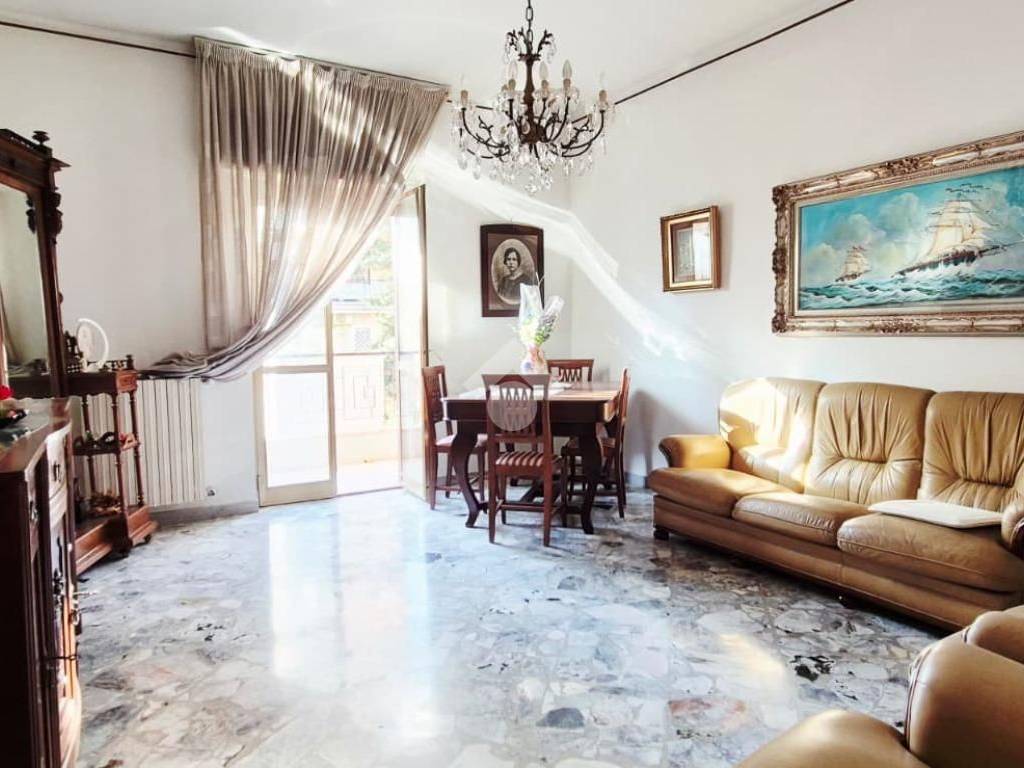 appartamento in vendita a Bari in zona Poggiofranco