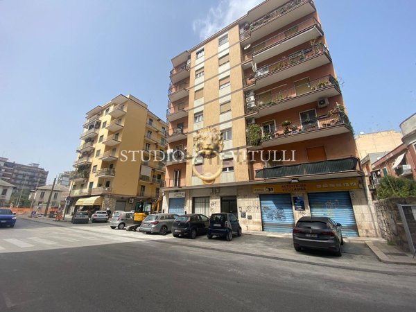 ufficio in vendita a Bari in zona San Pasquale