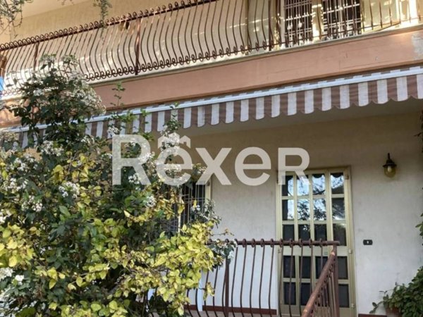 casa indipendente in vendita a Bari in zona Carbonara