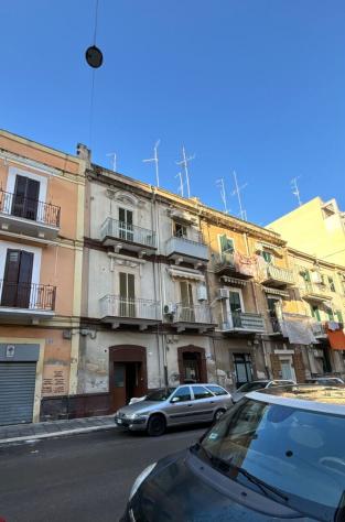 negozio in vendita a Bari in zona Libertà
