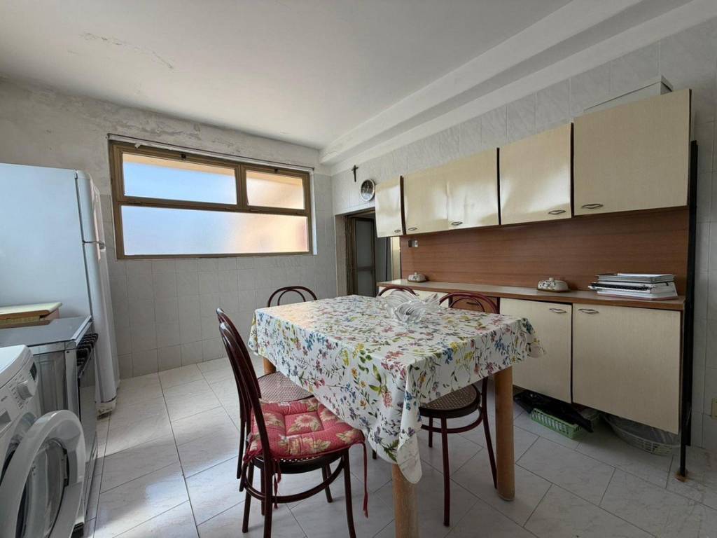 casa indipendente in vendita a Bari in zona Torre a Mare