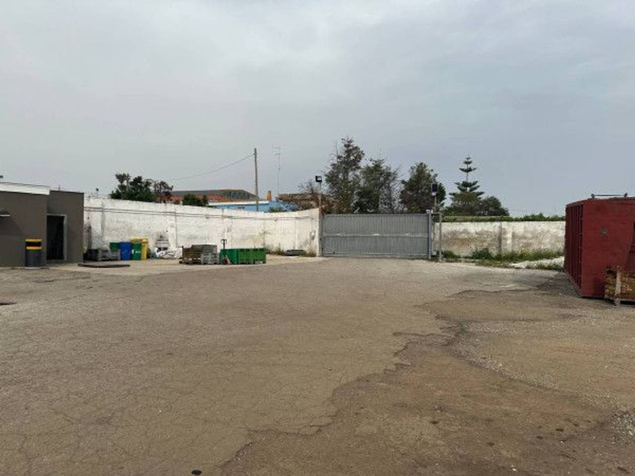 negozio in vendita a Bari in zona Poggiofranco