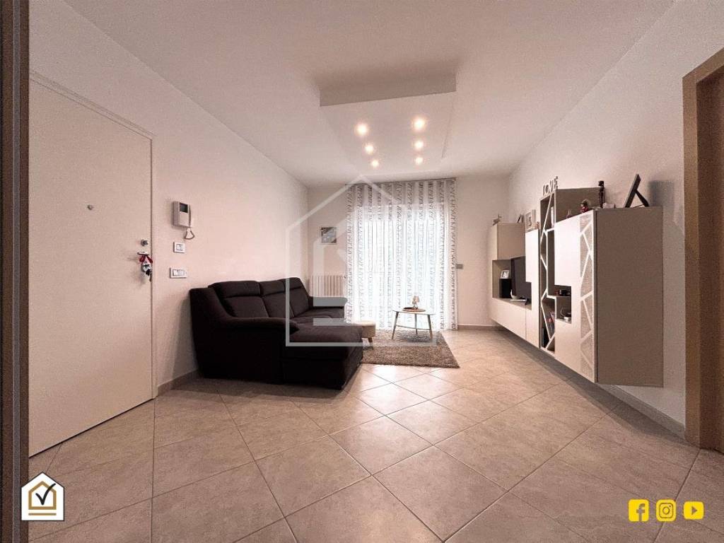 appartamento in vendita a Bari in zona Palese/Macchie