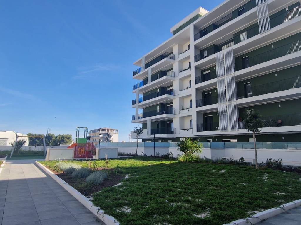 appartamento in vendita a Bari in zona Torre a Mare