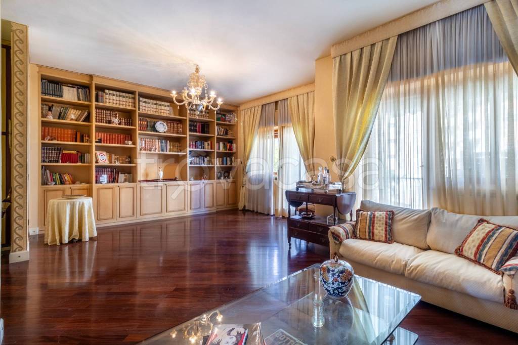 appartamento in vendita a Bari in zona Poggiofranco