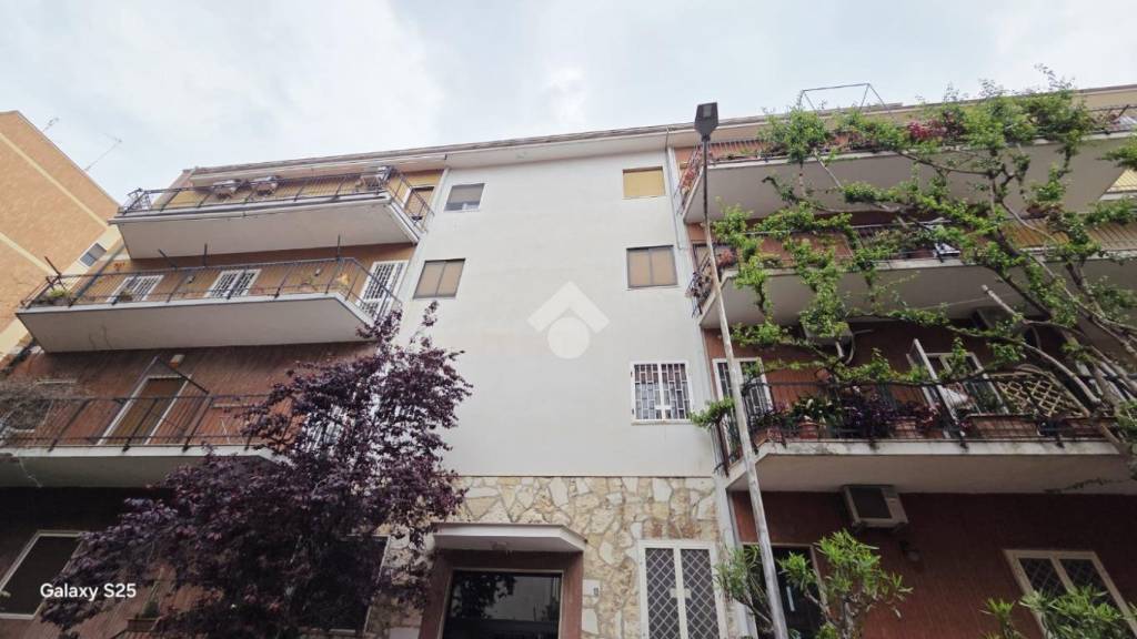appartamento in vendita a Bari in zona Poggiofranco