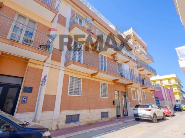 appartamento in vendita a Bari in zona Torre a Mare