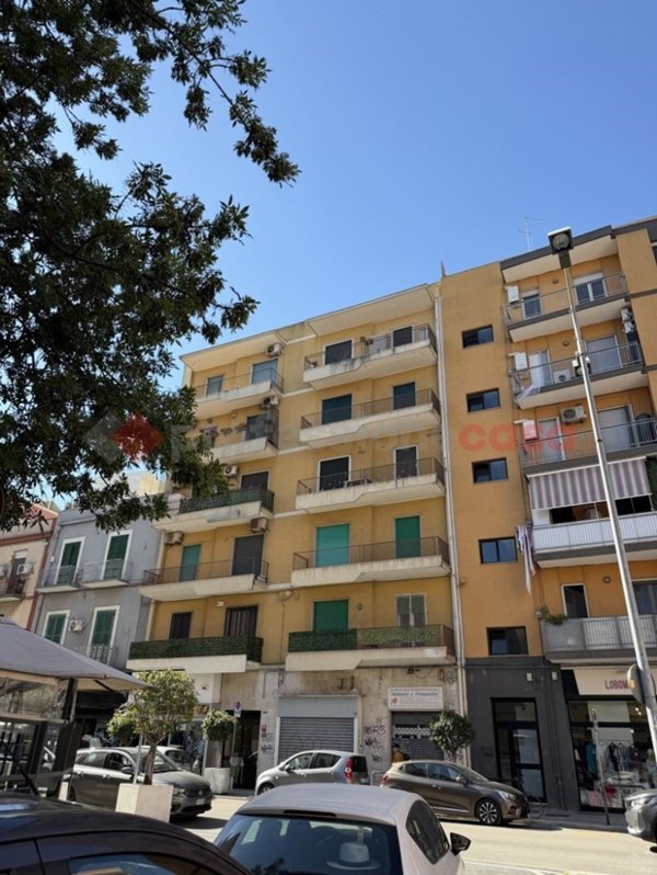 appartamento in vendita a Bari in zona Picone