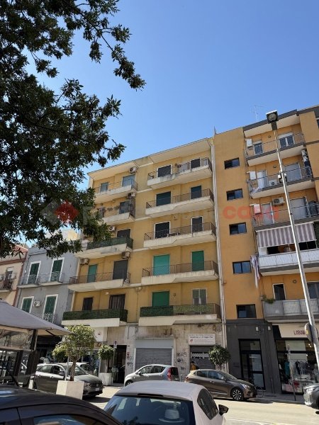 appartamento in vendita a Bari in zona Carrassi