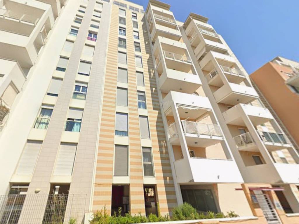 appartamento in vendita a Bari in zona Poggiofranco