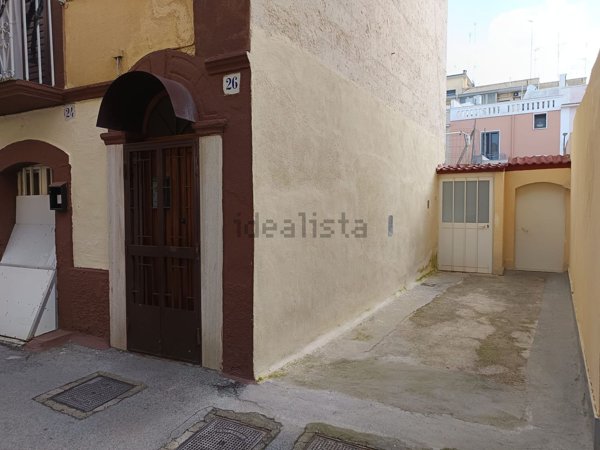 appartamento in vendita a Bari in zona Carbonara