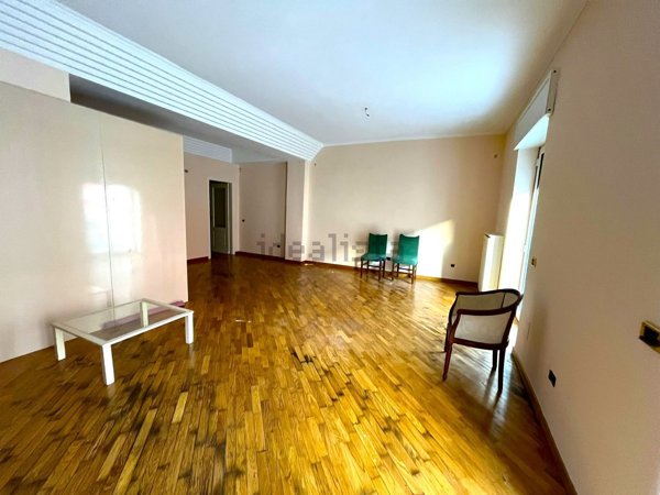 appartamento in vendita a Bari in zona Libertà