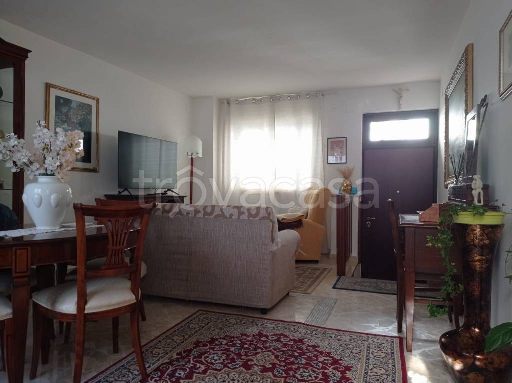 appartamento in vendita a Bari in zona Carbonara