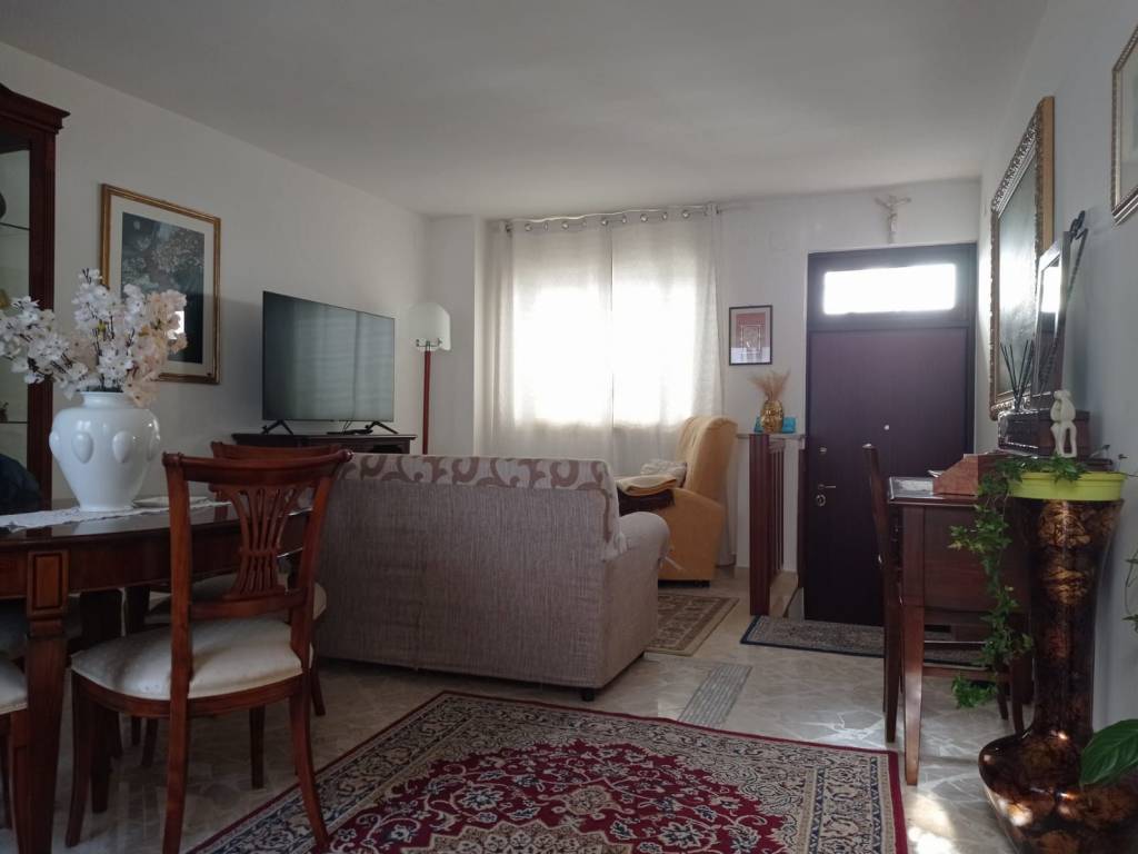 appartamento in vendita a Bari in zona Carbonara