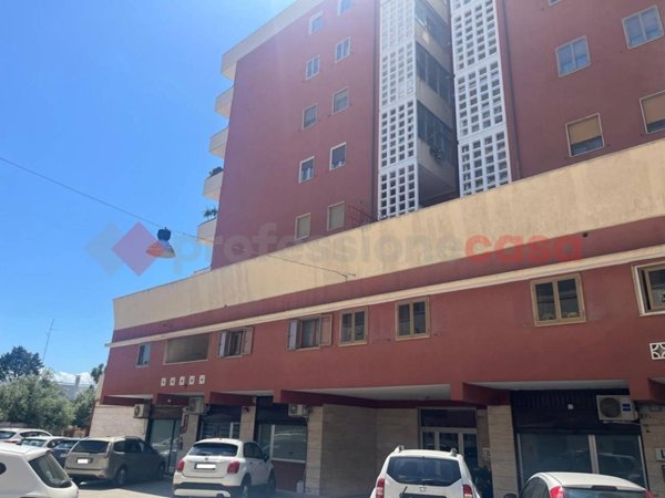 appartamento in vendita a Bari in zona Carrassi