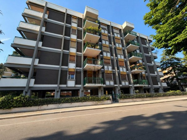appartamento in vendita a Bari in zona Picone