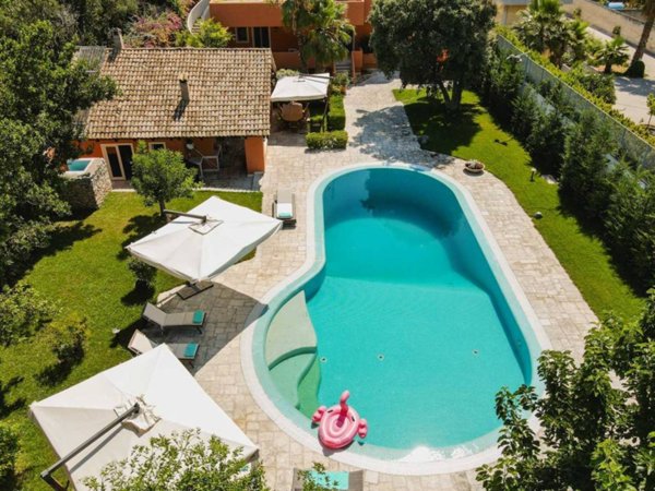 villa in vendita a Bari in zona Carbonara