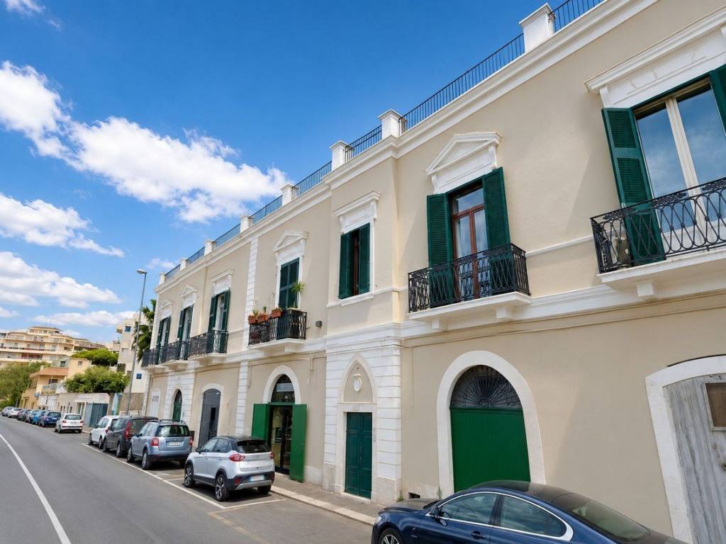 appartamento in vendita a Bari in zona Picone
