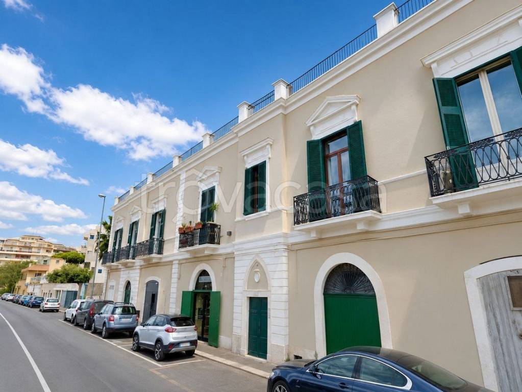 appartamento in vendita a Bari in zona Picone