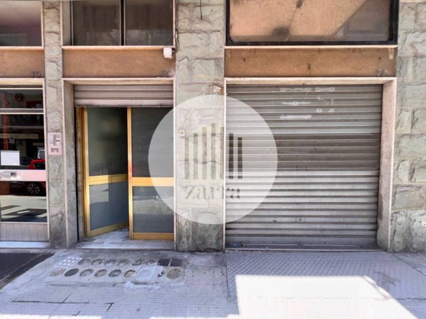 negozio in vendita a Bari in zona Murat
