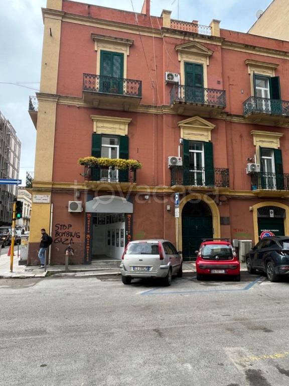 appartamento in vendita a Bari in zona Murat