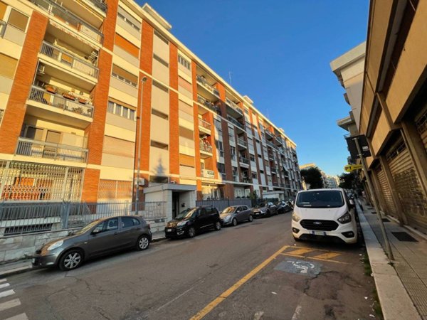 appartamento in vendita a Bari in zona Carrassi