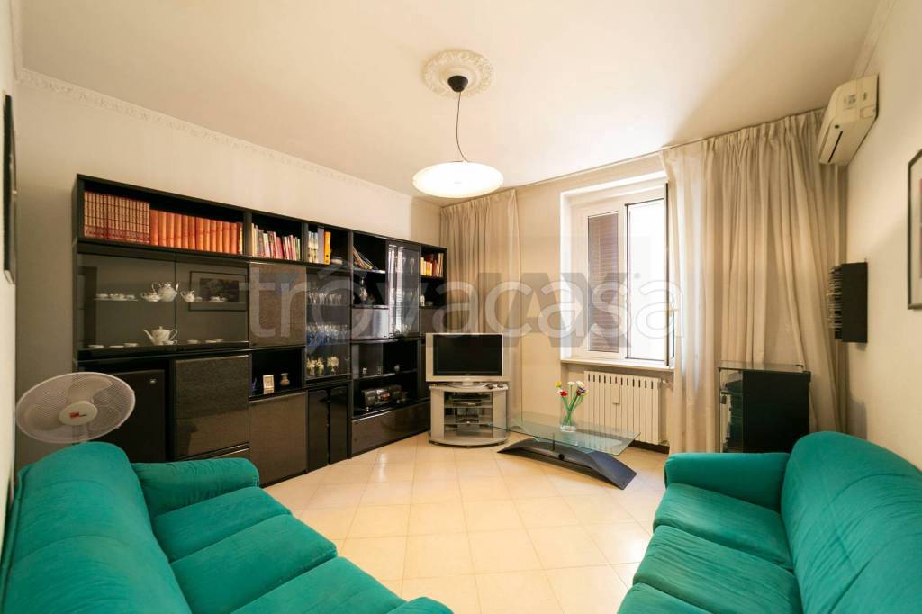 appartamento in vendita a Bari in zona Picone