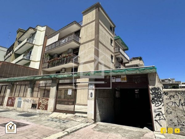 locale commerciale in vendita a Bari in zona San Pasquale