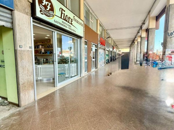 negozio in vendita a Bari in zona San Pasquale