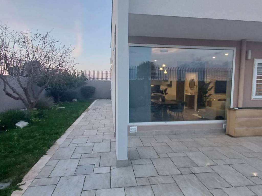 casa indipendente in vendita a Bari in zona Ceglie del Campo