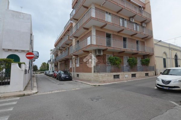 appartamento in vendita a Bari in zona Torre a Mare