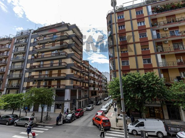 appartamento in vendita a Bari in zona Libertà