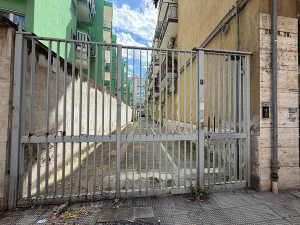 appartamento in vendita a Bari in zona Picone