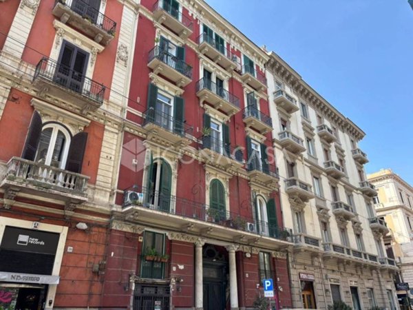 negozio in vendita a Bari in zona Murat