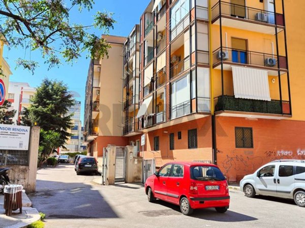 negozio in vendita a Bari in zona San Pasquale