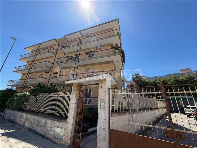 appartamento in vendita a Bari in zona Carbonara