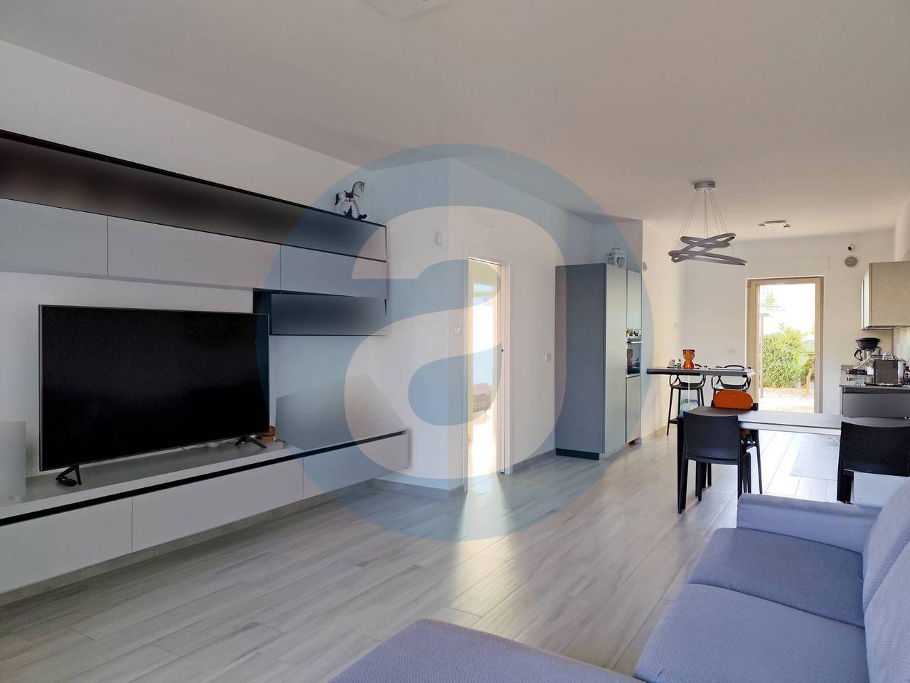 casa indipendente in vendita a Bari in zona Torre a Mare