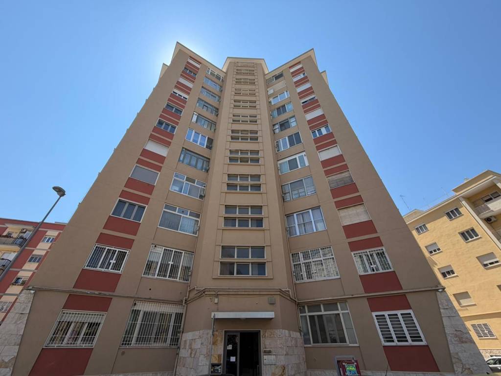 appartamento in vendita a Bari in zona Picone