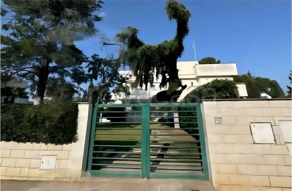 casa indipendente in vendita a Bari in zona Carbonara