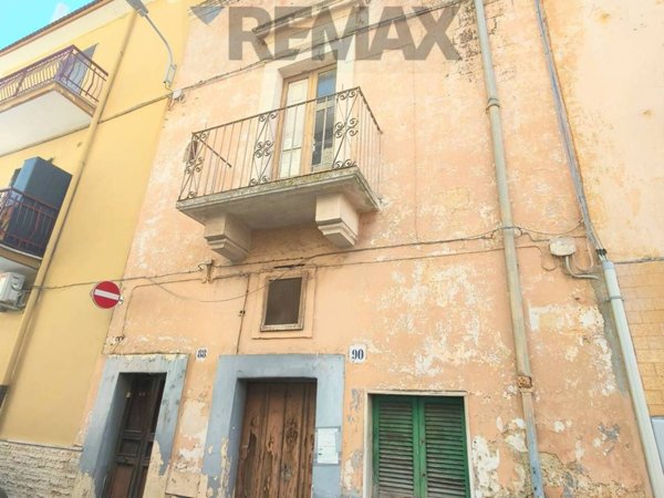casa indipendente in vendita a Bari in zona Carbonara