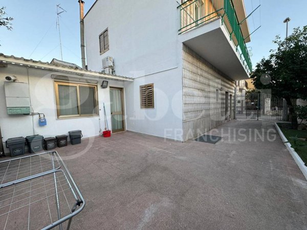 casa indipendente in vendita a Bari in zona Santo Spirito
