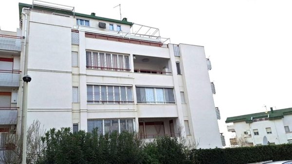 appartamento in vendita a Bari in zona Torre a Mare