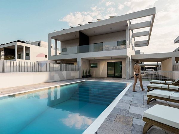 casa indipendente in vendita a Bari in zona Stanic