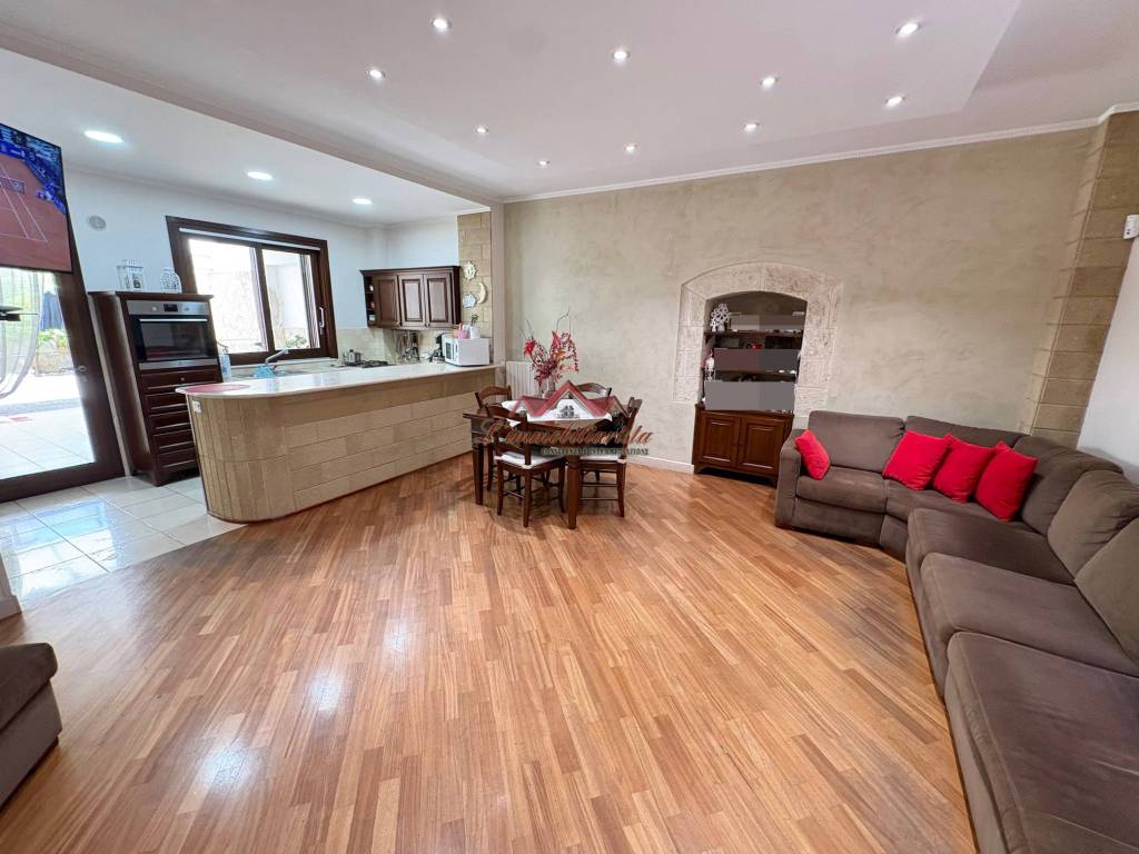 casa indipendente in vendita a Bari in zona Ceglie del Campo