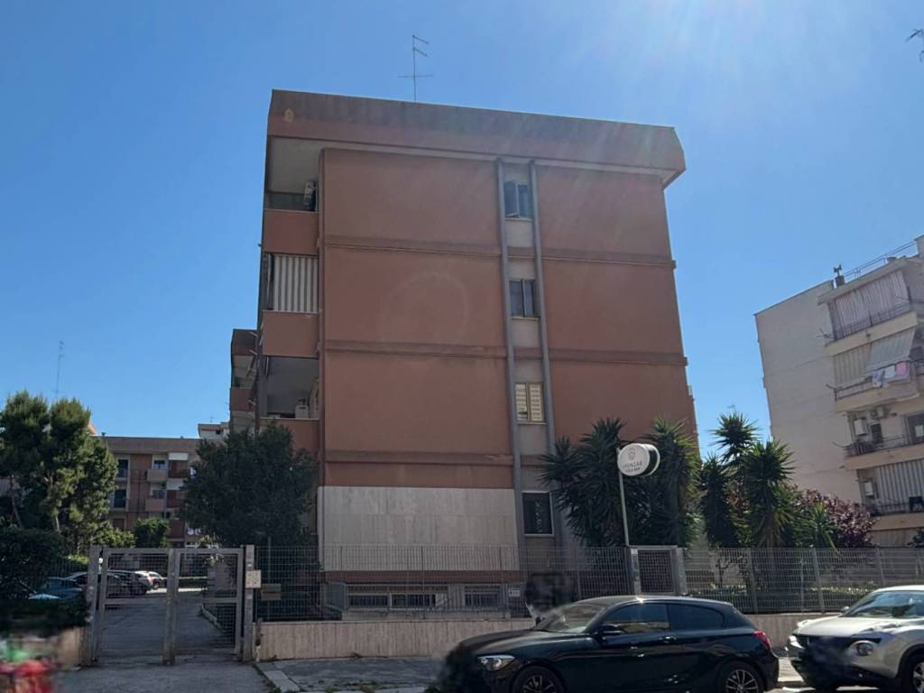 appartamento in vendita a Bari in zona Torre a Mare
