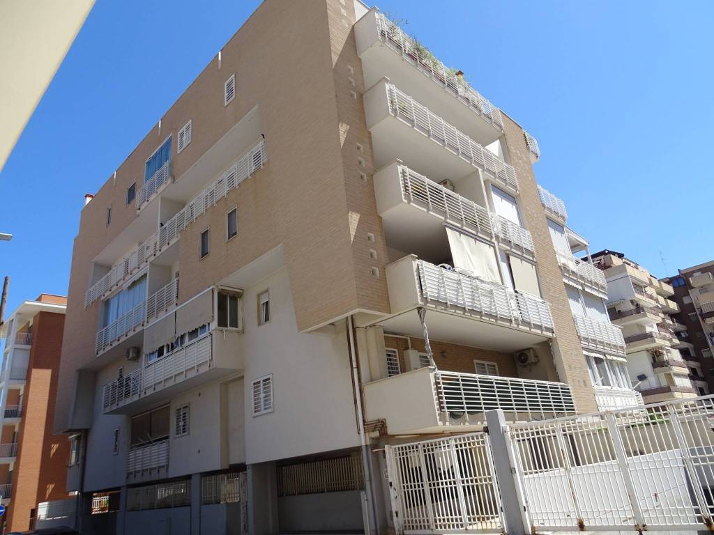 appartamento in vendita a Bari in zona San Girolamo